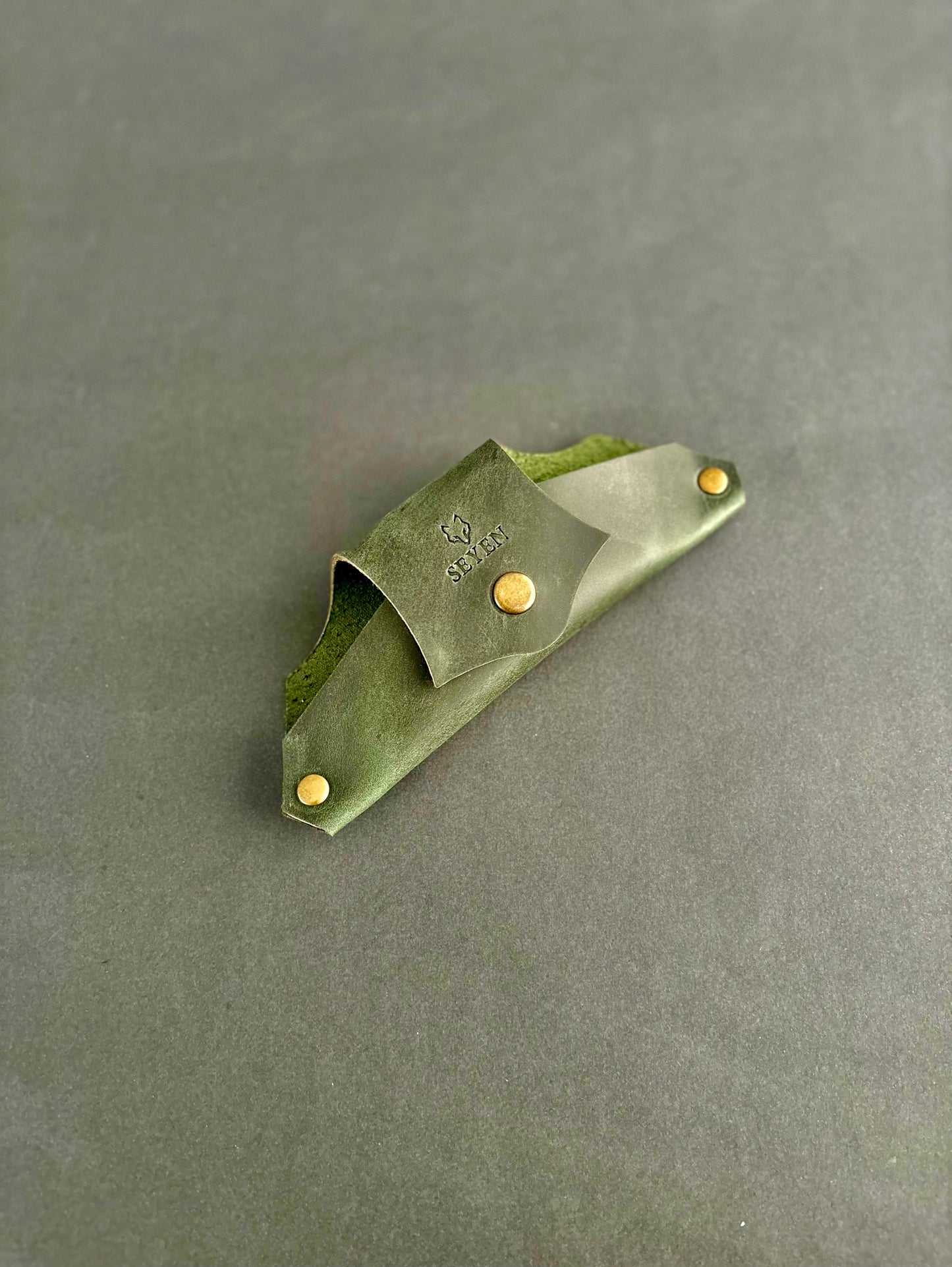 HAKİKİ DERİ GÖZLÜK KILIFI