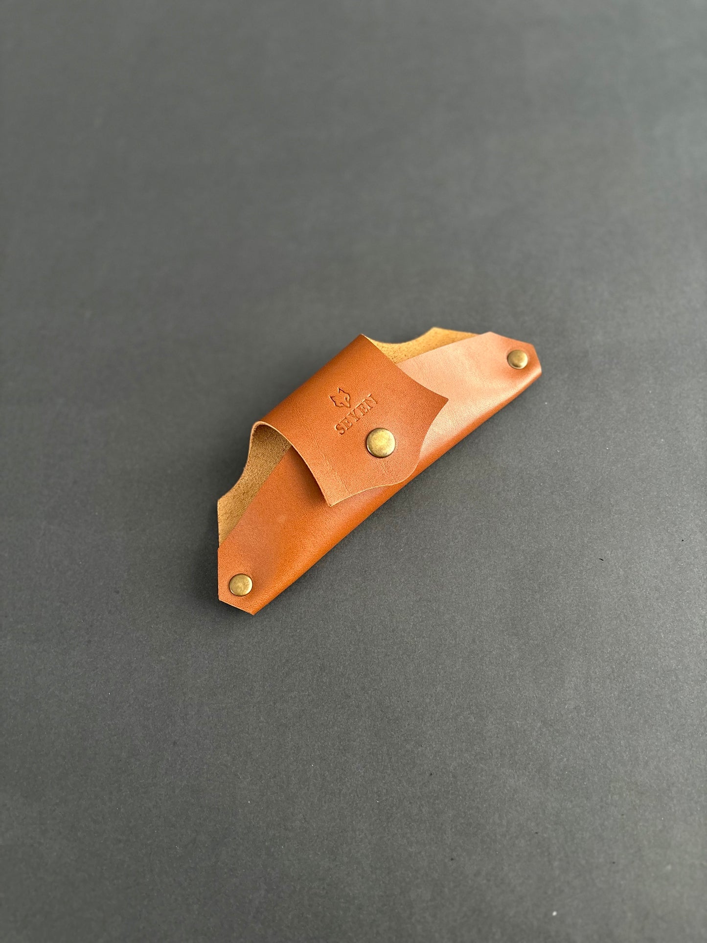 HAKİKİ DERİ GÖZLÜK KILIFI