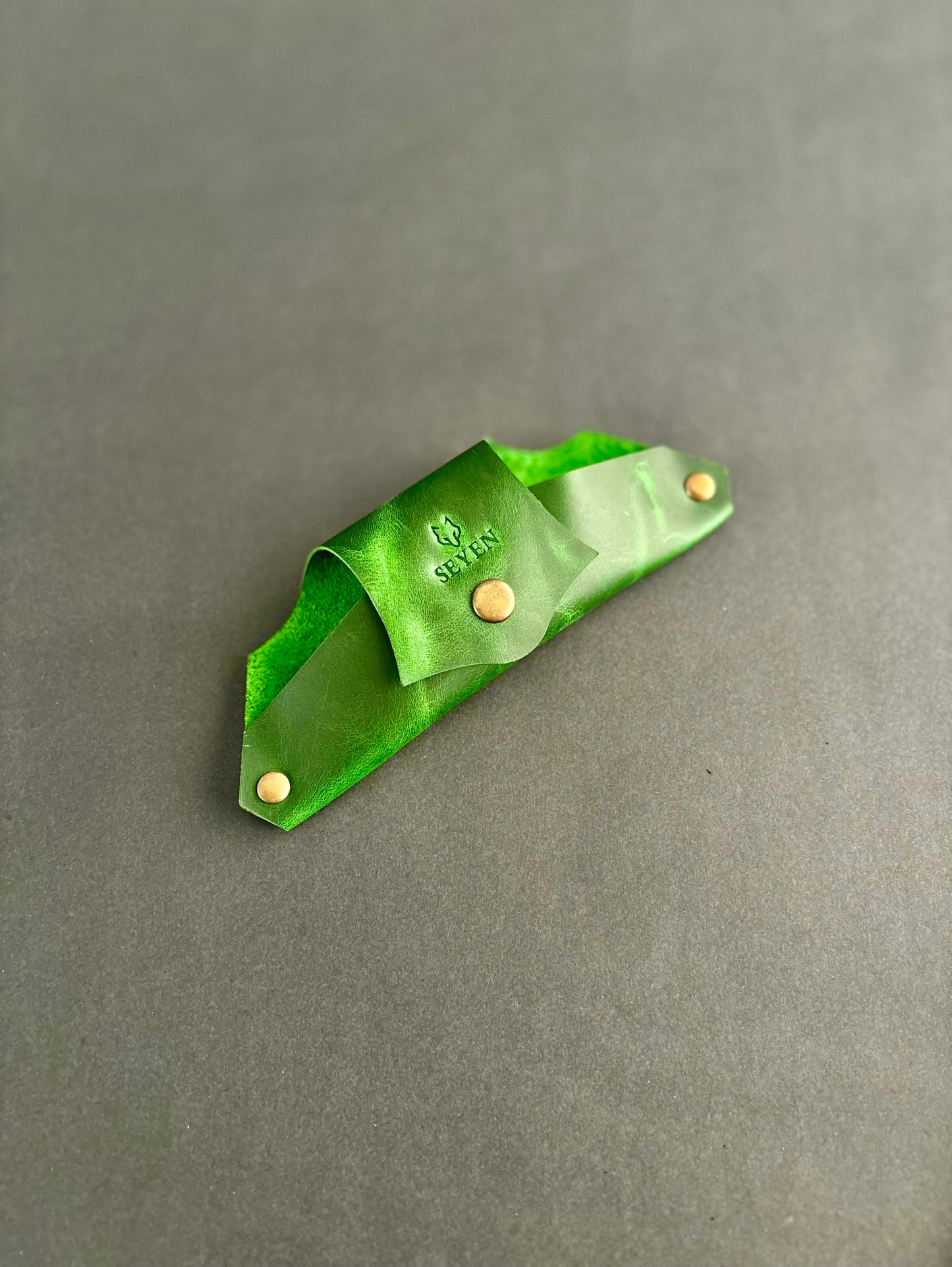 HAKİKİ DERİ GÖZLÜK KILIFI