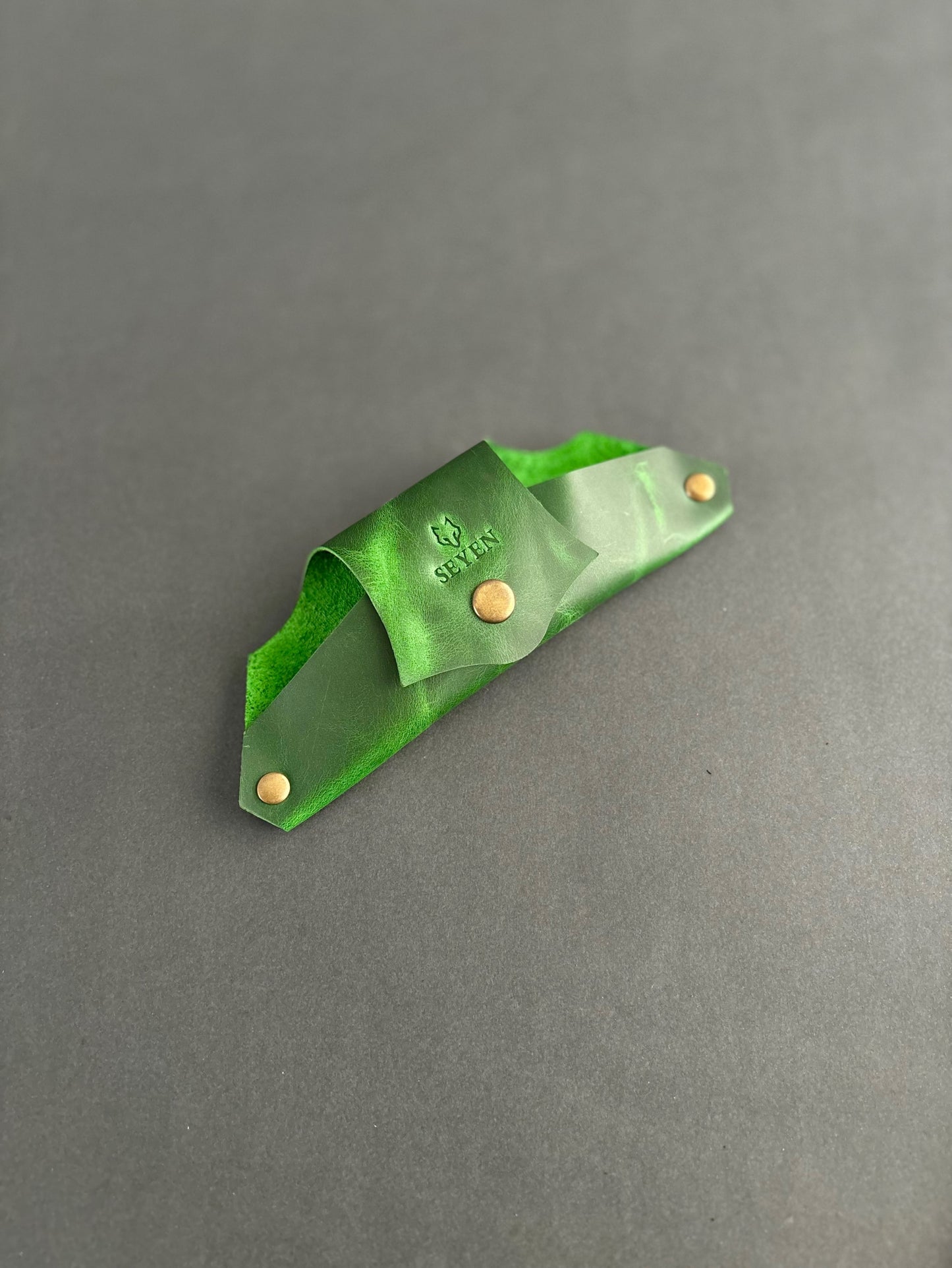 HAKİKİ DERİ GÖZLÜK KILIFI